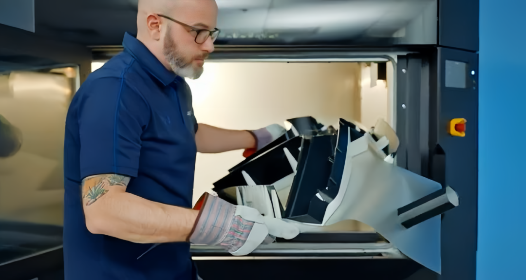软硬兼修”，Stratasys F系列打印机搭载GrabCAD软件全面革新原型制作